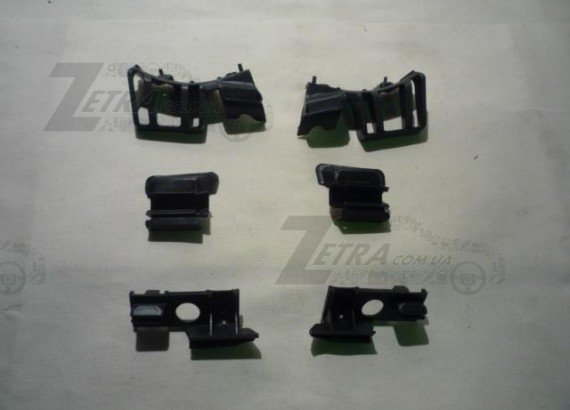 86583-1G000 MOBIS Кронштейн бампера пер лев KiA Rio 86583-1G000