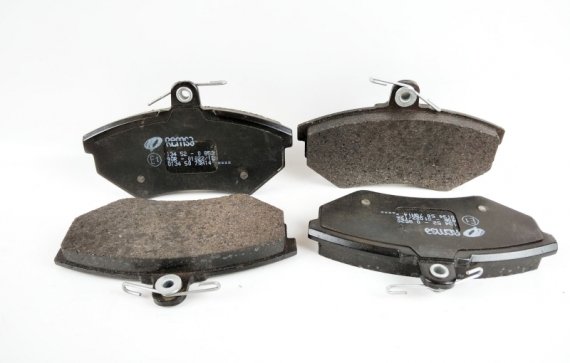Колодка торм. SEAT CORDOBA (6K2/C2), IBIZA II (6K1), VW GOLF II передн. (пр-во REMSA) 0134.50