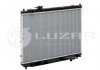Радиатор охлаждения Carens 1.8/2.0 (99-) МКПП (LRc 08FA) Luzar LRC08FA