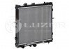Радиатор охлаждения Sportage 2.0 (93-) АКПП (LRc 08122) Luzar LRC08122