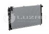 Радиатор охлаждения Carnival 2.5 (98-) МКПП (LRc 08C5) Luzar LRC08C5