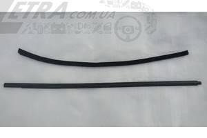 82220-1E000 MOBIS 822201E000 Уплотнитель стекла двери передних правых наружный ACCENT 06--