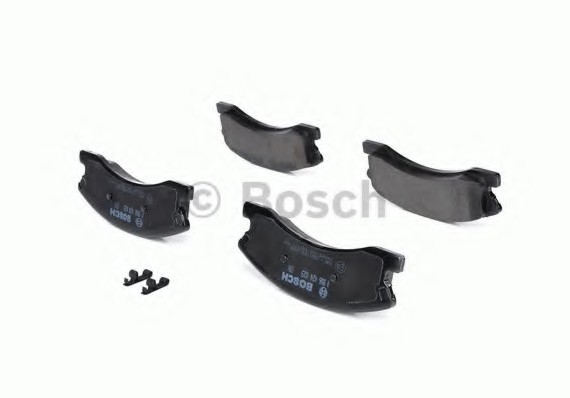 0 986 424 823 BOSCH Комплект тормозных колодок, дисковый тормоз BOSCH