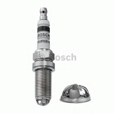 0 242 232 515 BOSCH Свічка запалювання FR78NX SUPER4 (TOYOTA,NISSAN) (вир-во BOSCH)