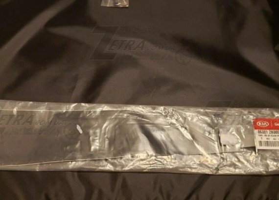 863812k000 MOBIS Накладка задней двери 863812k000