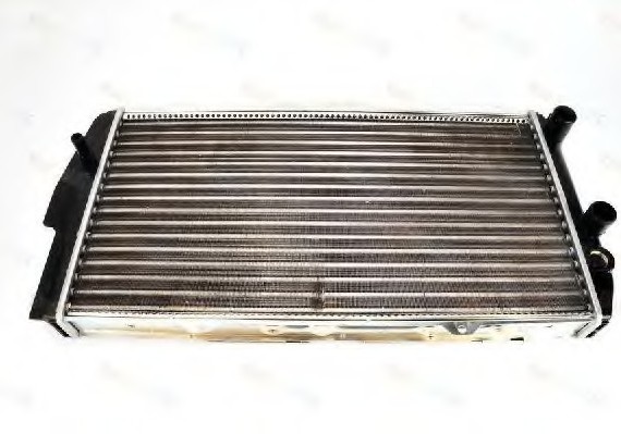 D7A019TT THERMOTEC Радіатор двигуна Audi 100 1.6-2.3i (THERMOTEC)
