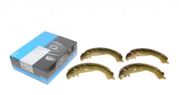 Фото тормозные колодки барабанные KBS-9904 KAVO KBS-9904 KAVO (Нидерланды) KBS-9904 KAVO (Нидерланды) Тормозные колодки барабанные KBS-9904 KAVO