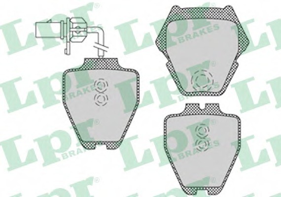 05P1121 LPR Комплект гальмівних колодок з 4 шт. дисків
