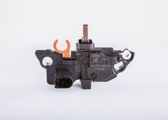 F00MA45300 BOSCH Реле напряжения генератора F00MA45300 BOSCH