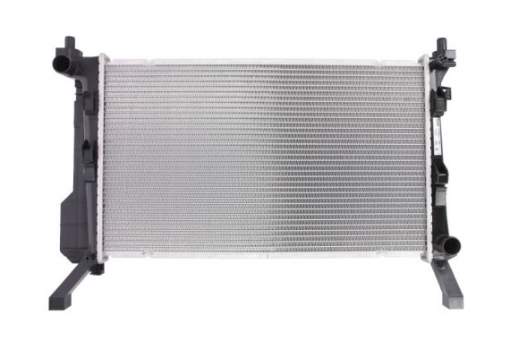 Радиатор системы охлаждения 67106 NISSENS
