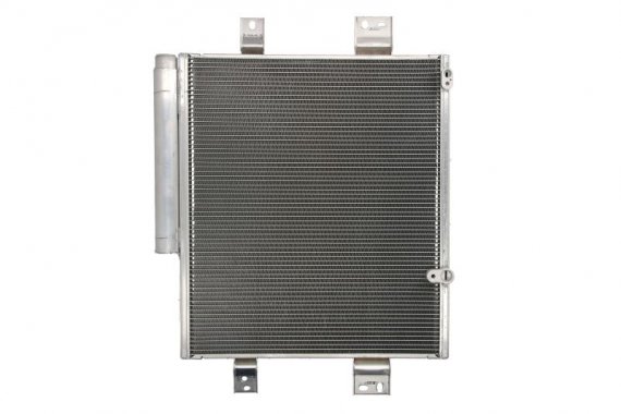 940492 NISSENS (Дания) Радиатор кондиционера 940492 NISSENS