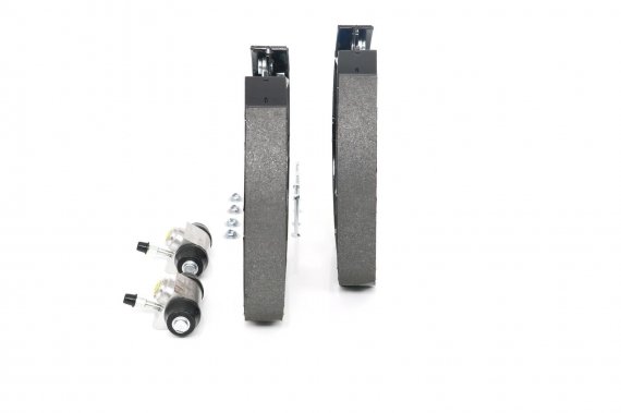 Фото тормозные колодки 0204114635 BOSCH 0204114635 BOSCH 0204114635 BOSCH Тормозные колодки 0204114635 BOSCH