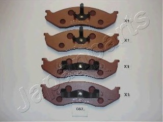 PA057AF JAPAN Колодки пер.диск.Kia Carn. Jeep Ch Gr Ch Wr 92-> PA057AF JAPANPARTS