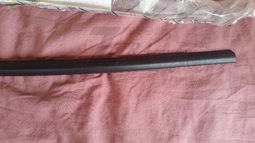 8322017001 MOBIS Ціна з доставкою з Кореї Молдинг стекла двери задн. прав ( 83220-17001 ) MATRIX