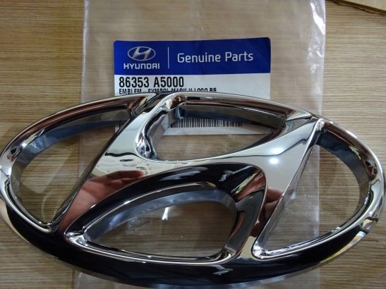 Фото емблема декоративна пластикова 86353a5000 hyundai/kia/mobis 86353A5000 MOBIS 86353A5000 MOBIS ЕМБЛЕМА ДЕКОРАТИВНА ПЛАСТИКОВА 86353A5000 HYUNDAI/KIA/MOBIS