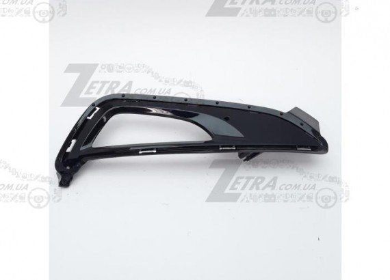 86526D7110 MOBIS Кожух ПРОТИВОТУМАННОЙ ФАРЫ 86526D7110 HYUNDAI/KIA/MOBIS