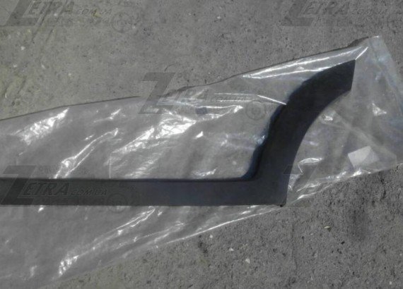 87731D7000 MOBIS Молдинг задньої лівої двері 87731D7000 HYUNDAI/KIA/MOBIS