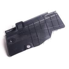 УПОРНАЯ ПЛАНКА КРЫЛА 841592W000 HYUNDAI/KIA/MOBIS