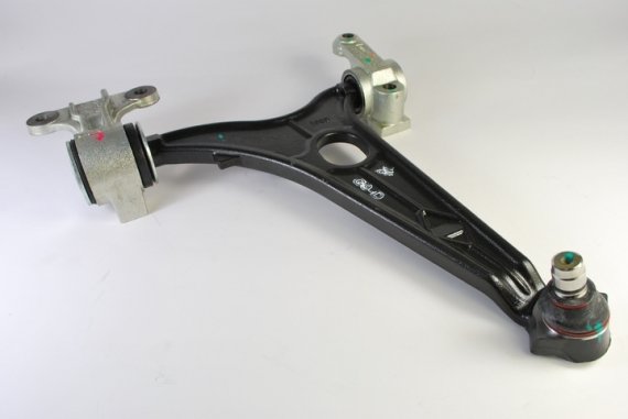 301181307300 MAGNETI MARELLI (Италия) Рычаг подвески пер R 301181307300 MAGNETI MARELLI