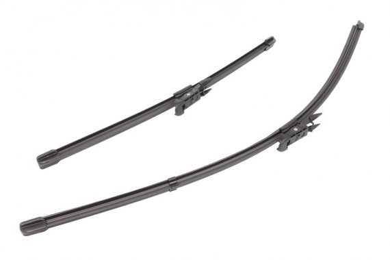 DF020 DENSO (Япония) К-т щеток Nissan Quashqai (07-) LHD DF020 DENSO