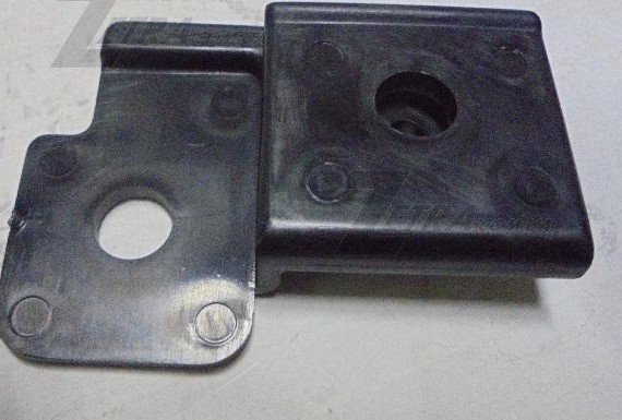 8332643000 MOBIS Ціна з доставкою з Кореї Клипса обшивки салона ( 83326-43000 ) H-1