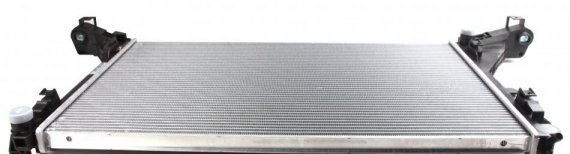 58481 NRF Радиатор охлаждения двигателя RENAULT Master 2.3 CDTi 02-2010> (пр-во NRF)