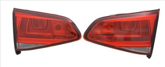 17-0479-01-2 TYC VW GOLF прав. svetlo зад. - внутр. TYC