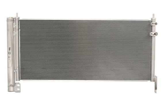 940487 NISSENS (Дания) Конденсер TOYOTA AURIS (E18#) (12-) 1.8 HYBRID NISSENS